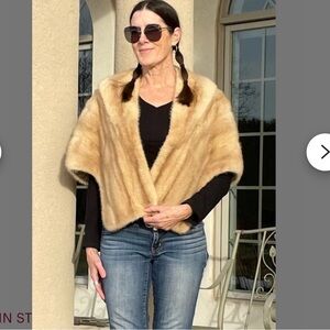 Zumban Fur Elegant Cream Fur Jacket